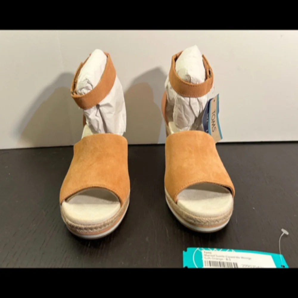 Toms Marisol Suede/Canvas Espadrille Wedge Sandals Sandy Beige Size 8.5 - NWT